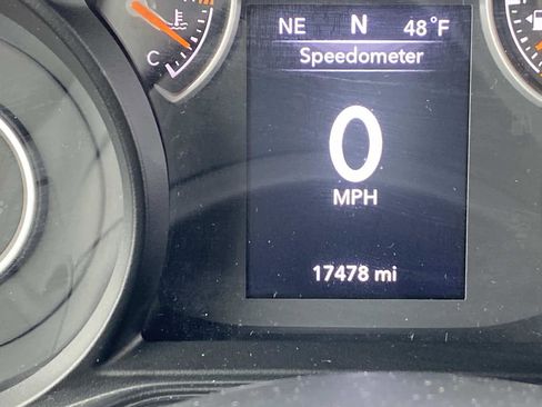 Certified 2025 Jeep Wrangler Sport S image 32