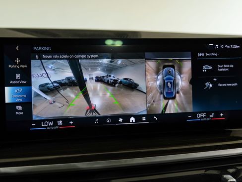 Used 2025 BMW X6 xDrive40i AWD/4WD image 26