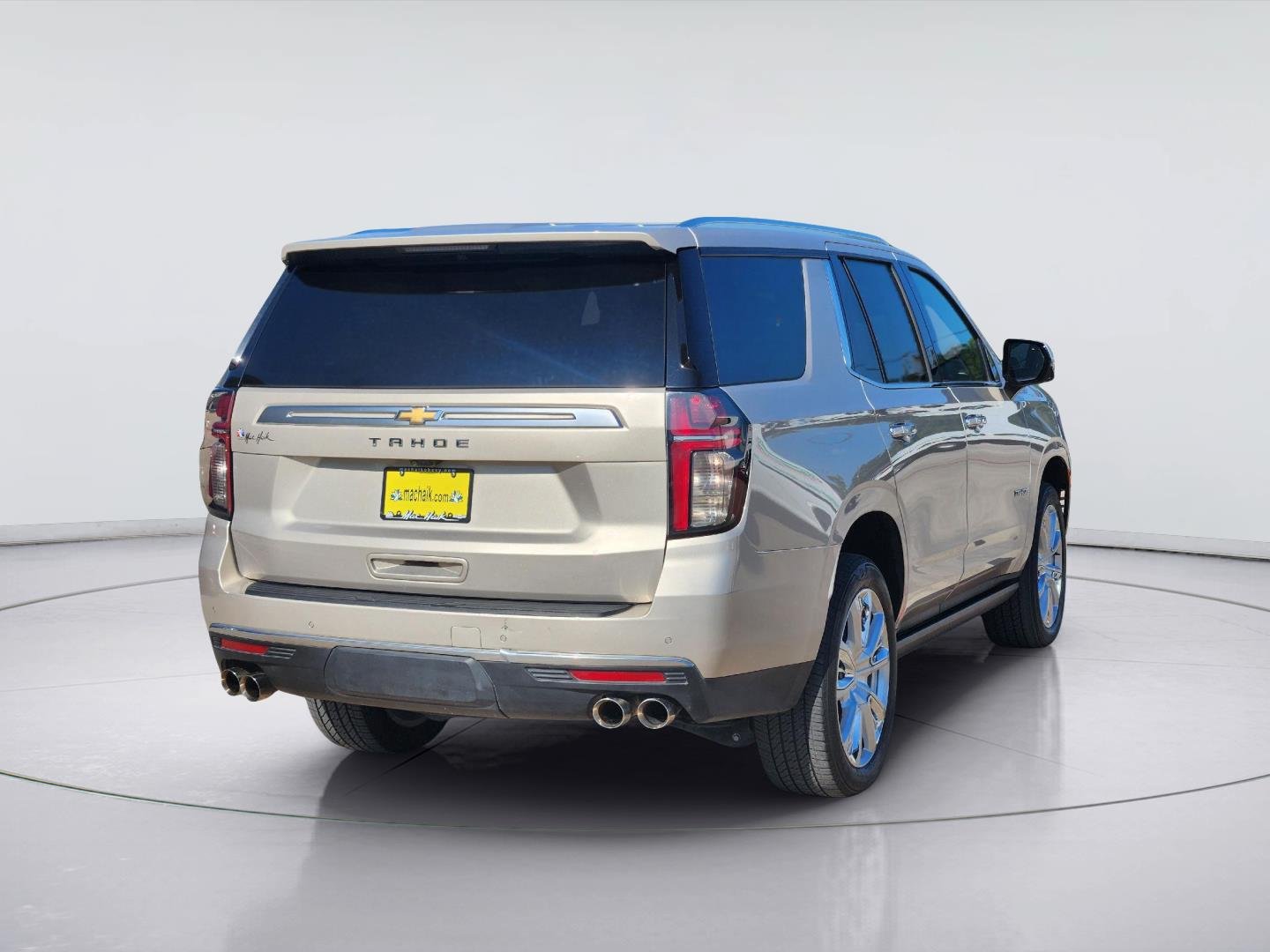 Used 2021 Chevrolet Tahoe High Country w/ Premium Package AWD/4WD image 5