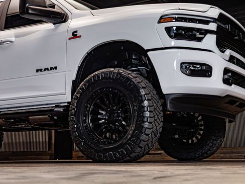 Used 2026 RAM 2500 Laramie w/ Night Edition AWD/4WD image 16