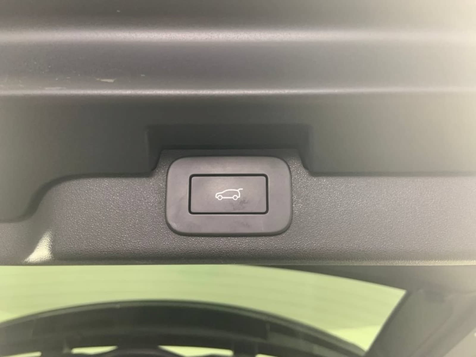 Used 2023 Land Rover Discovery S R-Dynamic AWD/4WD image 12