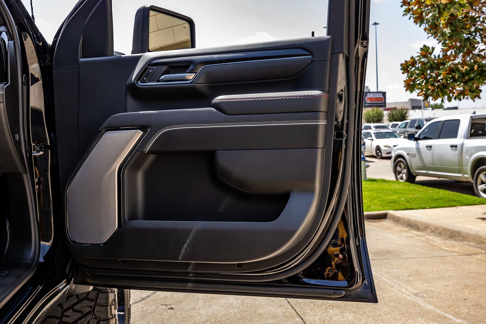 Used 2026 GMC Sierra 2500 AT4X AWD/4WD image 37
