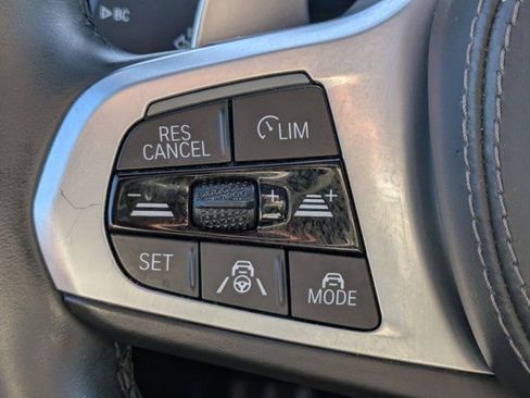 Used 2021 BMW X5 M50i w/ Executive Package image 20