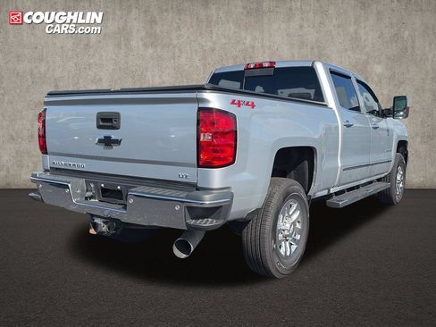 Used 2019 Chevrolet Silverado 2500 LTZ w/ Duramax Plus Package AWD/4WD image 9