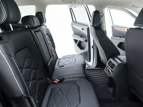 New 2026 Volkswagen Atlas SE FWD image 78