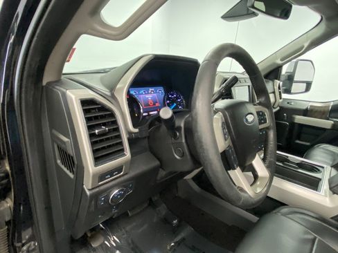 Used 2019 Ford F350 Lariat w/ Lariat Ultimate Package AWD/4WD image 34