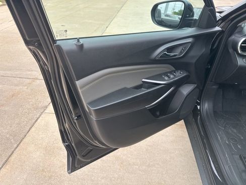 New 2026 Chevrolet Trax ACTIV FWD image 6