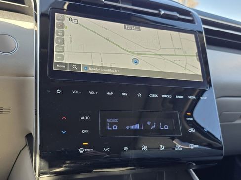 Used 2023 Hyundai Tucson Limited image 5