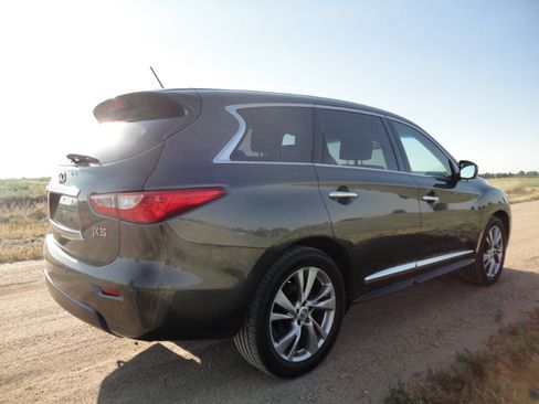 Used 2013 INFINITI JX35 AWD w/ Premium Pkg image 2