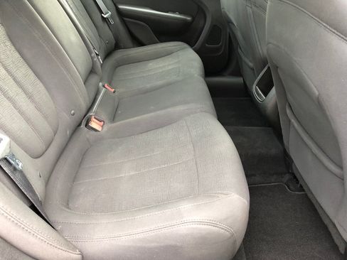 Used 2016 Chrysler 200 Limited FWD image 21