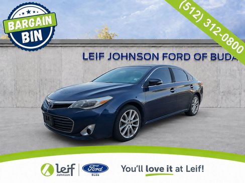 Used 2015 Toyota Avalon Limited FWD image 1