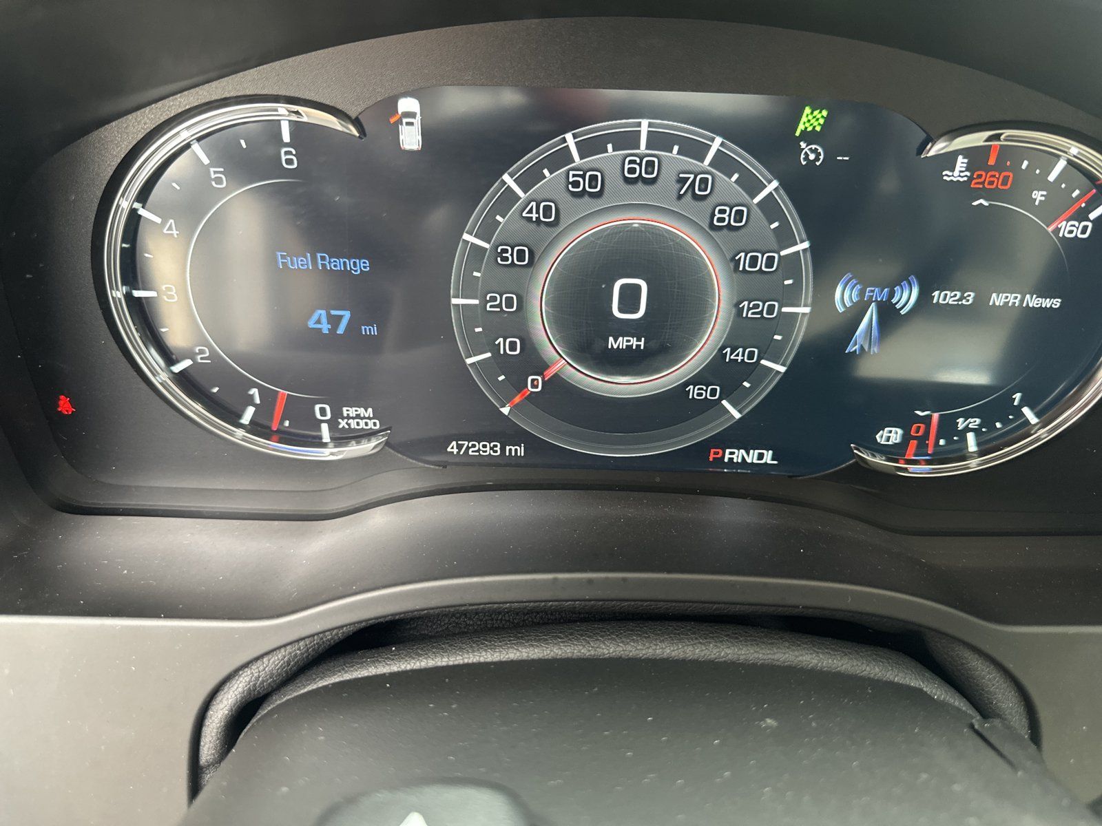 Used 2020 Cadillac Escalade Luxury AWD/4WD image 11