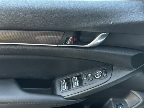 Used 2022 Honda Accord Sport image 10