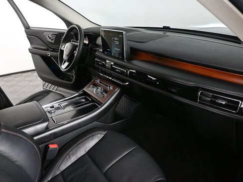 Used 2023 Lincoln Aviator Reserve w/ Elements Package Plus image 23