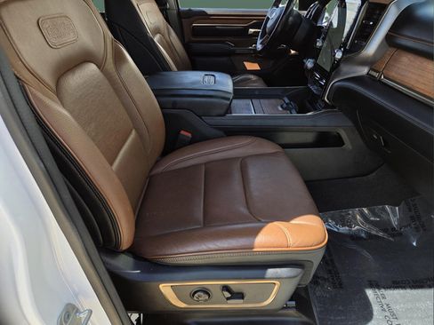 Used 2024 RAM 1500 Limited AWD/4WD image 31