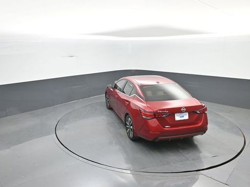 Used 2025 Nissan Sentra SV w/ SV Premium Package image 29