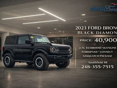 Used 2023 Ford Bronco Black Diamond w/ Sasquatch Package