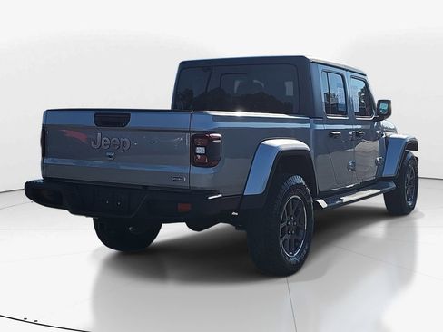 Used 2020 Jeep Gladiator Overland image 5