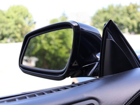 Used 2014 BMW 650i xDrive Convertible image 21