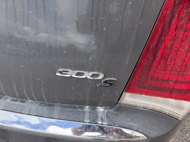 Used 2019 Chrysler 300 S RWD image 10