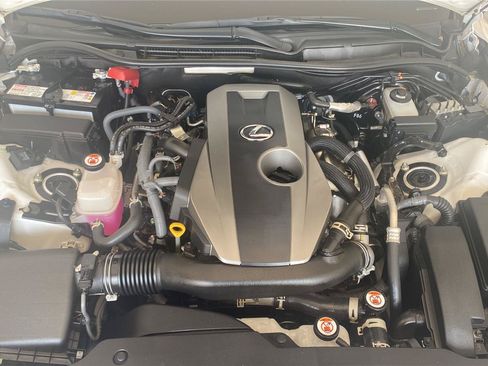 Used 2024 Lexus IS 300 w/ Comfort Package RWD image 9