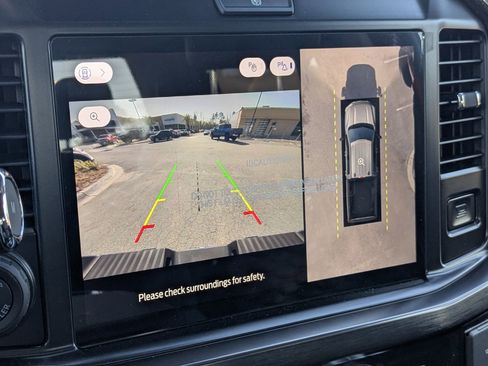 New 2026 Ford F250 Lariat w/ Black Appearance Package image 24