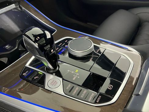 Used 2023 BMW X5 sDrive40i image 23