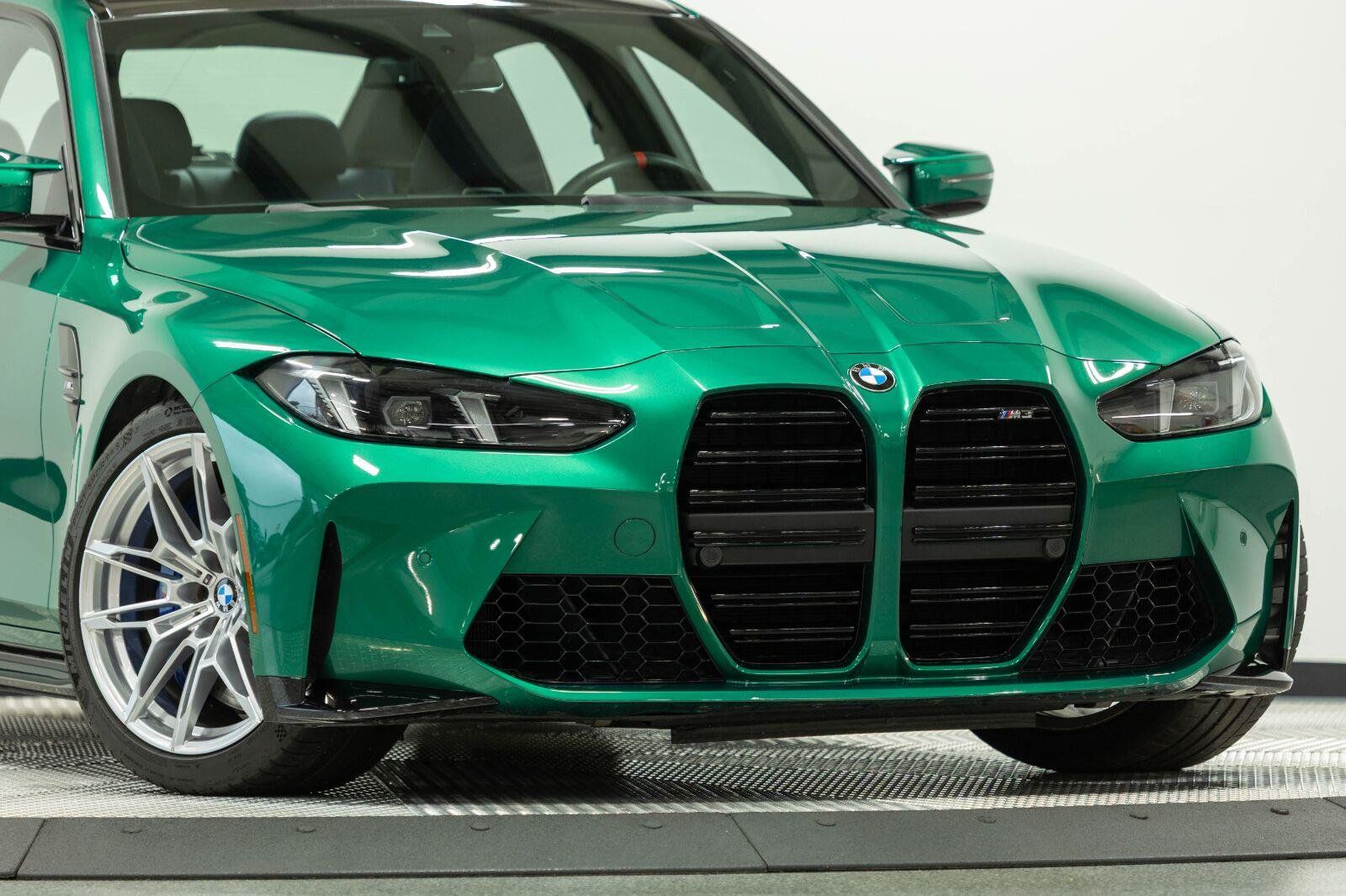 Used 2025 BMW M3 RWD image 4