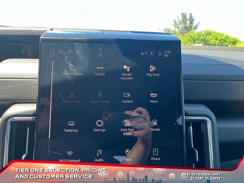 New 2025 GMC Yukon XL Denali w/ Denali Reserve Package image 23