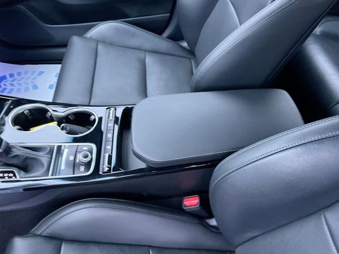 Used 2022 Kia Stinger GT-Line w/ Sun & Sound Package image 22