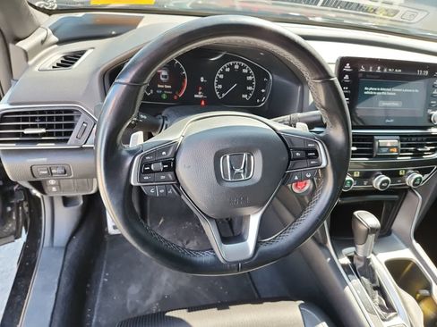 Used 2022 Honda Accord Sport image 12