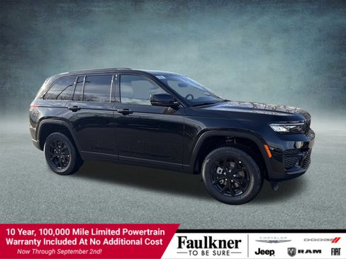 New 2025 Jeep Grand Cherokee Altitude AWD/4WD image 1
