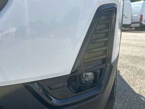 Certified 2023 GMC Acadia SLT w/ Elevation Edition FWD image 11