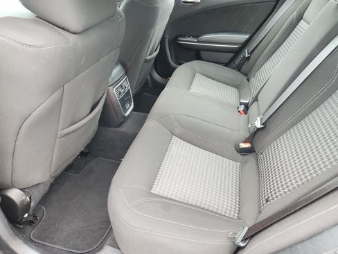 Used 2023 Dodge Charger SXT RWD image 27
