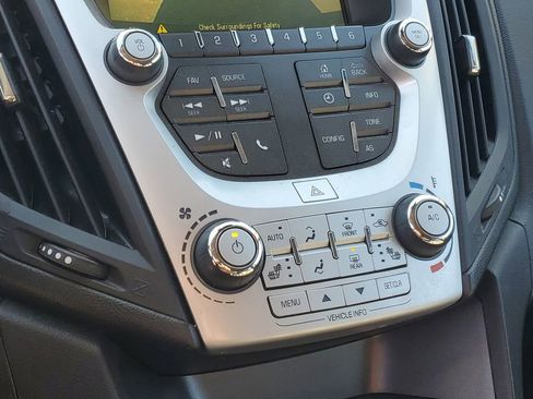 Used 2017 Chevrolet Equinox Premier w/ Enhanced Convenience Package image 17