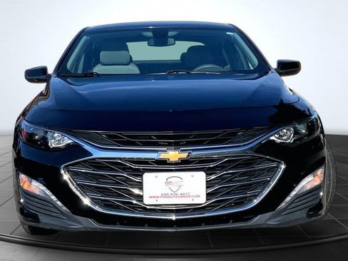 Used 2021 Chevrolet Malibu LT FWD image 3