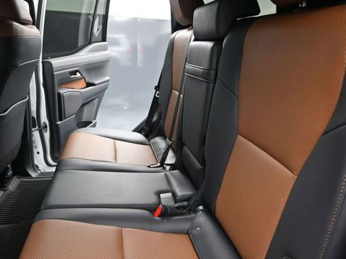 New 2026 Chevrolet Silverado 2500 High Country w/ High Country Premium Package AWD/4WD image 13