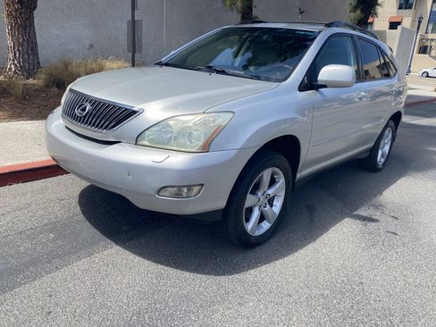 Used 2004 Lexus RX 330 AWD w/ Premium Plus Pkg image 1