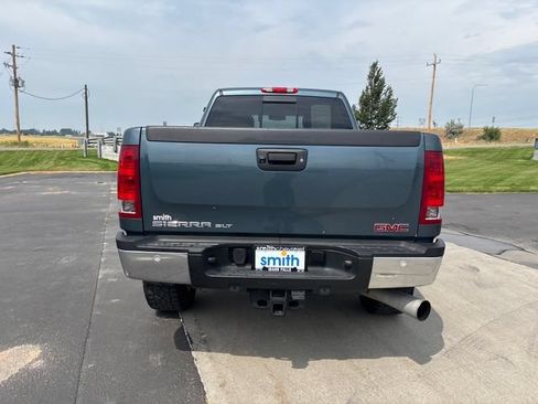 Used 2013 GMC Sierra 2500 SLT w/ SLT Convenience Package AWD/4WD image 4