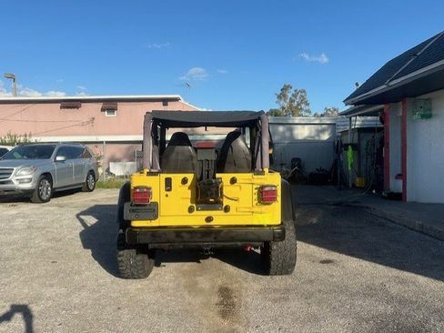 Used 2000 Jeep Wrangler Sport image 5