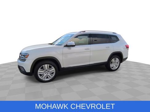Used 2018 Volkswagen Atlas SEL Premium AWD/4WD image 4