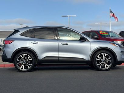 Used 2022 Ford Escape SE