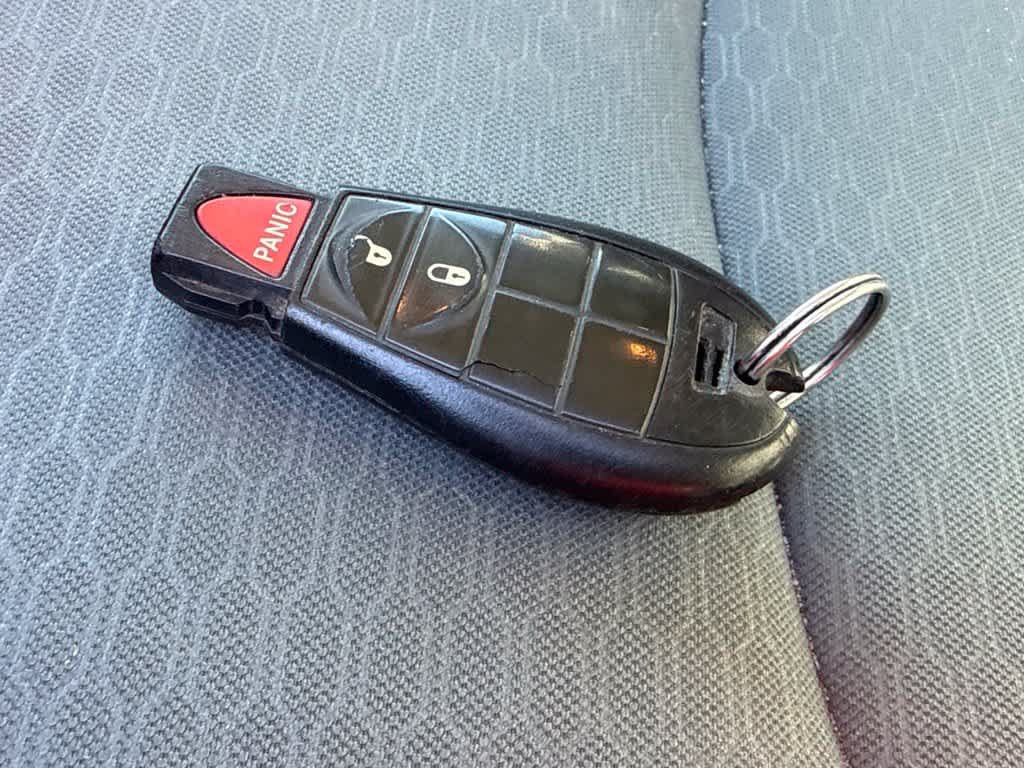 Used 2014 RAM 1500 Classic SLT RWD image 22