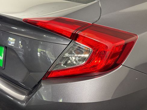 Used 2019 Honda Civic LX image 33