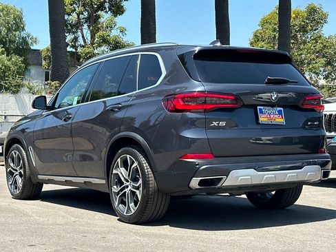Used 2022 BMW X5 sDrive40i w/ Parking Assistance Package RWD image 6