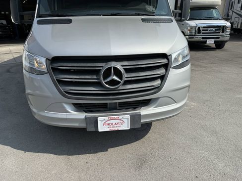 Used 2019 Mercedes-Benz Sprinter 170 image 30