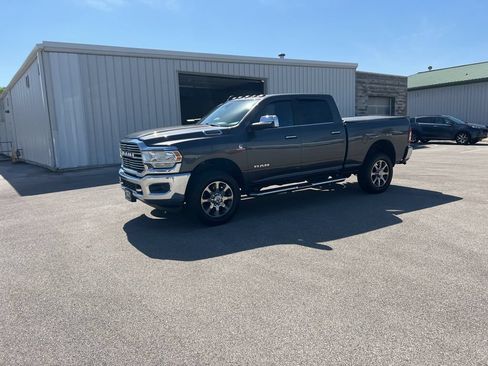 Used 2022 RAM 2500 Big Horn w/ Safety Group B AWD/4WD image 2