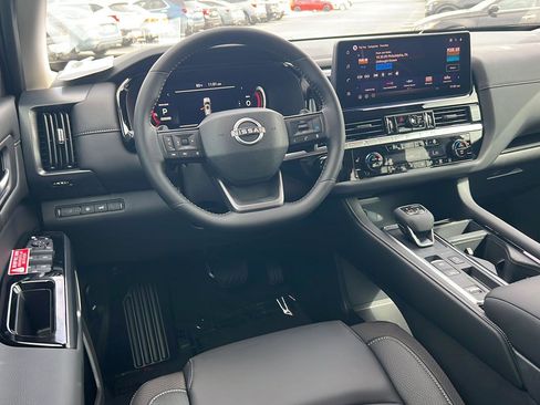 New 2026 Nissan Pathfinder SL w/ Cargo Package FWD image 19