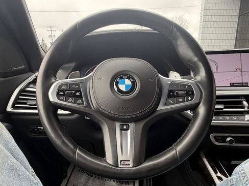 Used 2019 BMW X7 xDrive50i w/ M Sport Package image 17