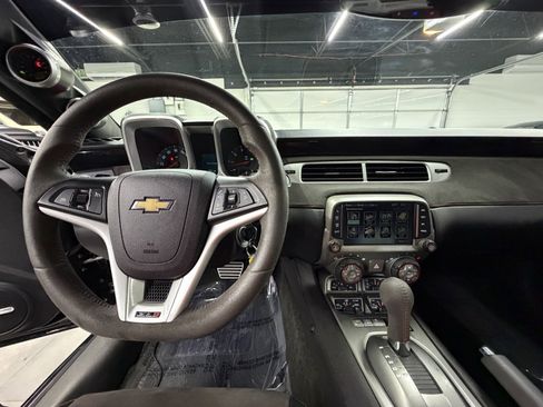 Used 2013 Chevrolet Camaro ZL1 image 12